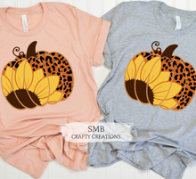 Load image into Gallery viewer, Sunflower Pumpkin