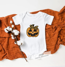 Load image into Gallery viewer, Pumpkin Leopard Bow - Infant