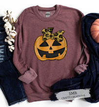 Load image into Gallery viewer, Leopard Bow Pumpkin